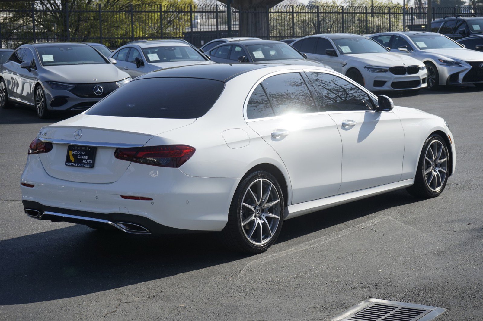Used 2022 Mercedes-Benz E 350 Sedan w/ AMG Line Exterior image 7