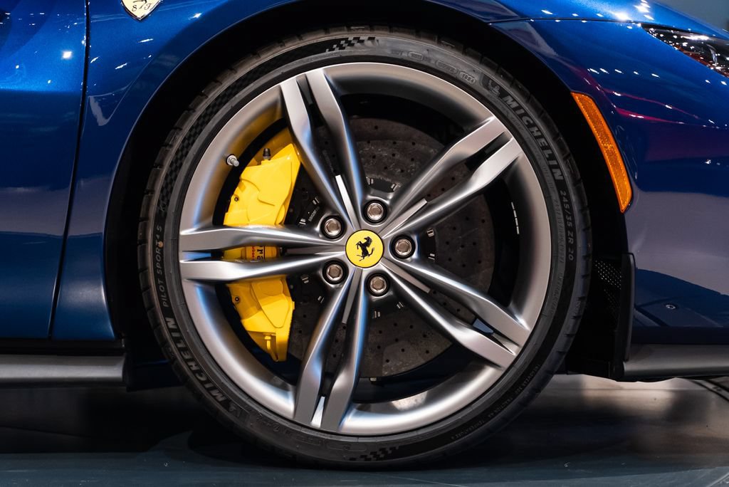Certified 2025 Ferrari 296 GTS RWD image 43