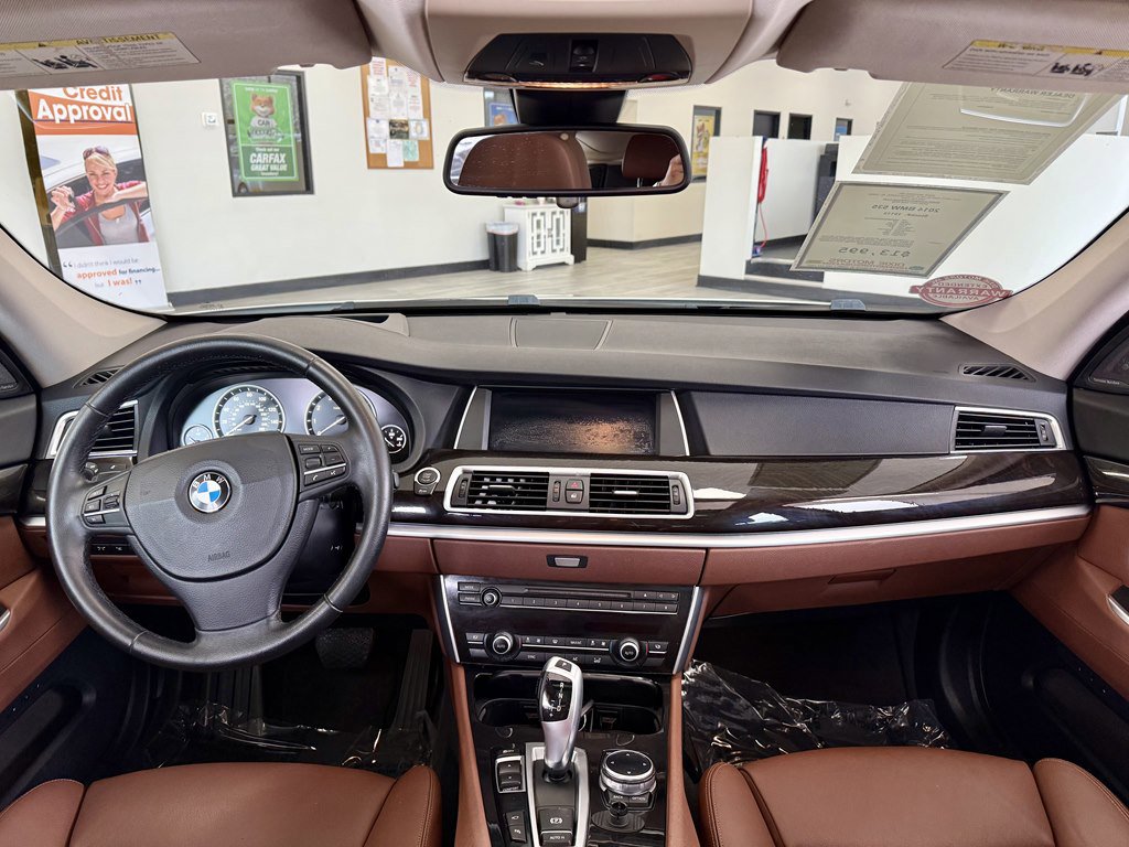 Used 2014 BMW 535i Gran Turismo image 10
