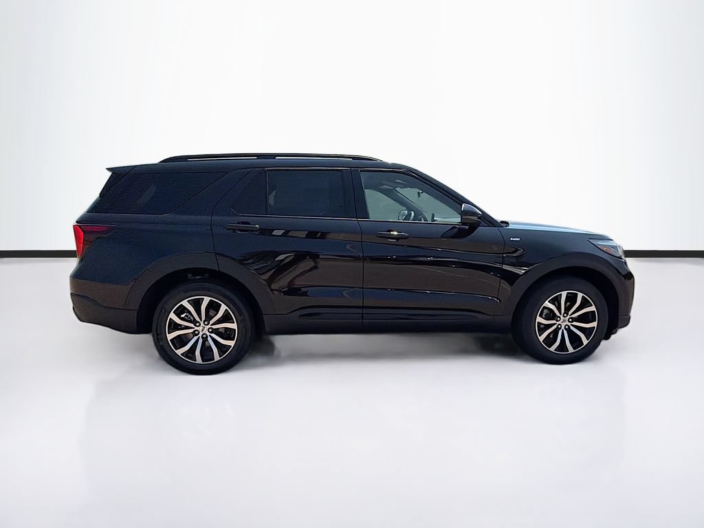 New 2026 Ford Explorer ST-Line AWD/4WD image 4