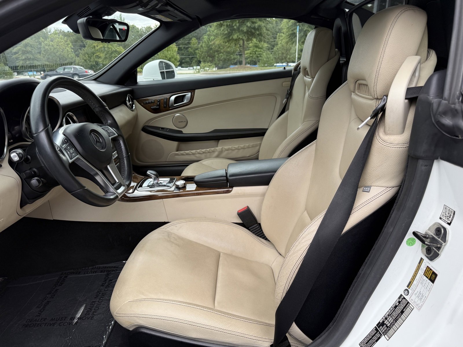 Used 2016 Mercedes-Benz SLK 300 image 27