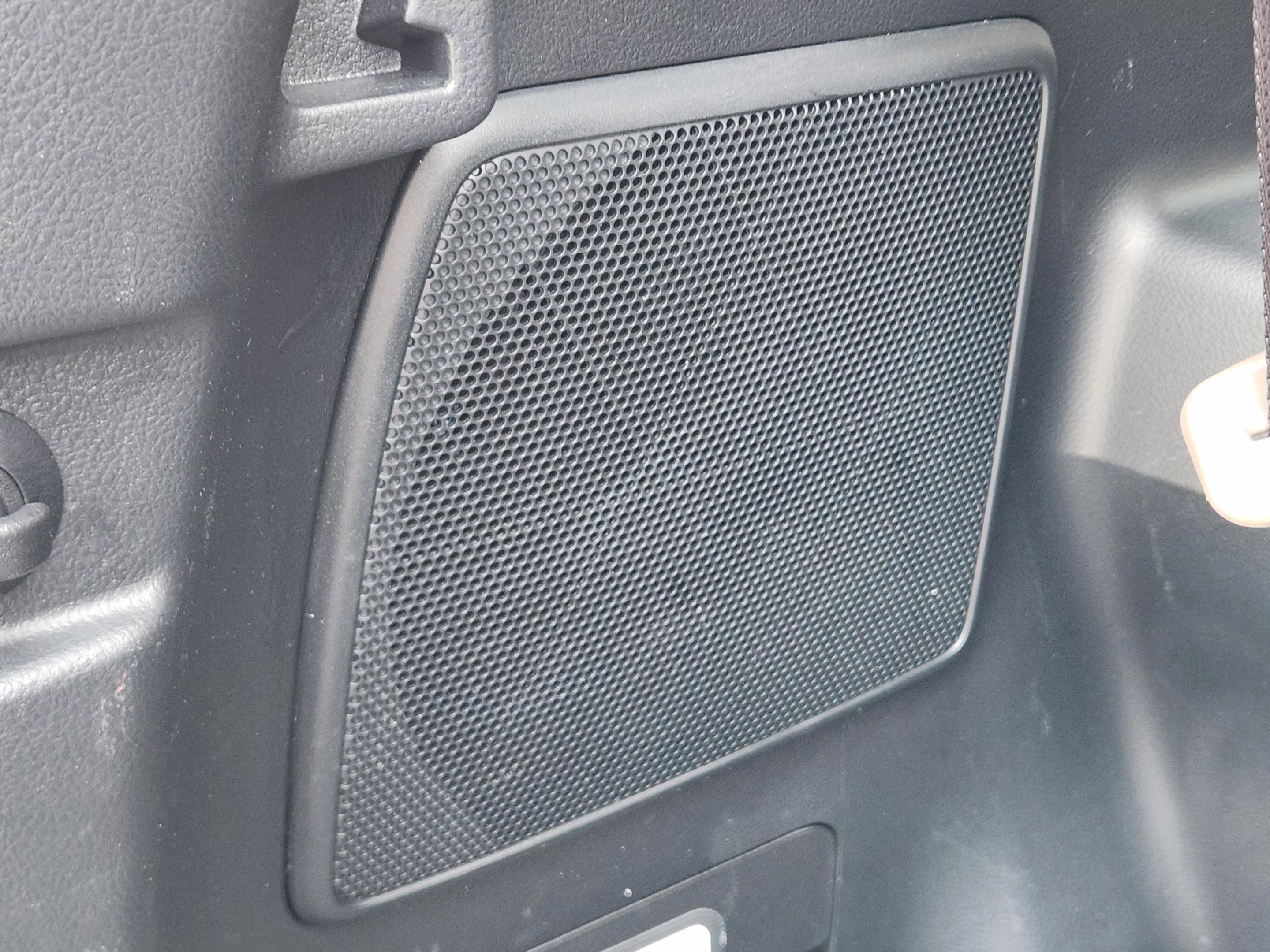 Used 2023 Lexus GX 460 Luxury w/ Accessory Package AWD/4WD image 32