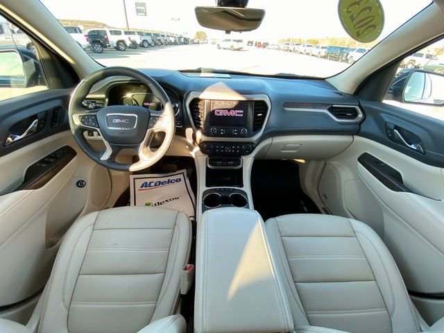 Used 2023 GMC Acadia Denali w/ Black Diamond Edition image 16