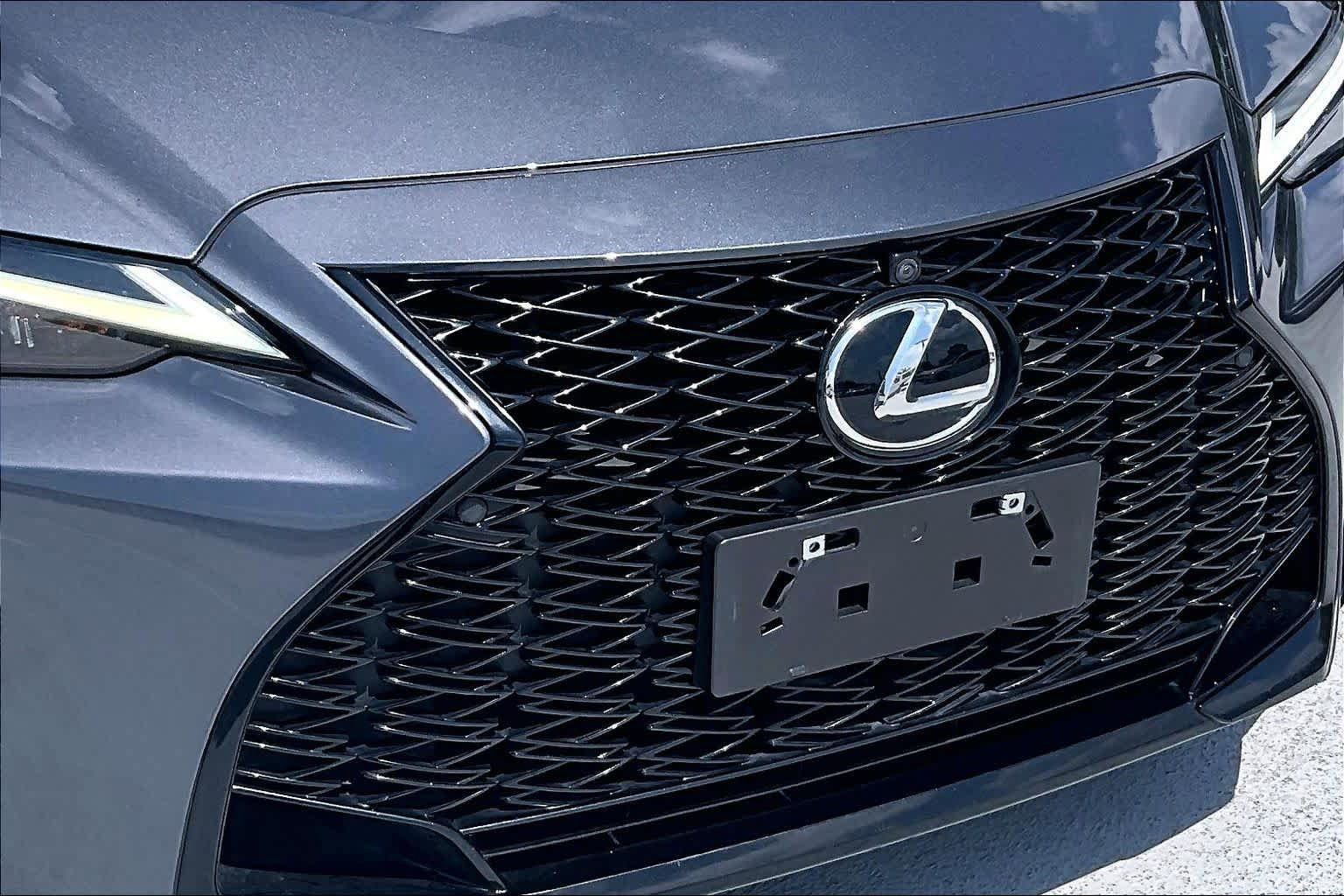Used 2023 Lexus IS 350 F Sport w/ Navigation Package RWD image 29