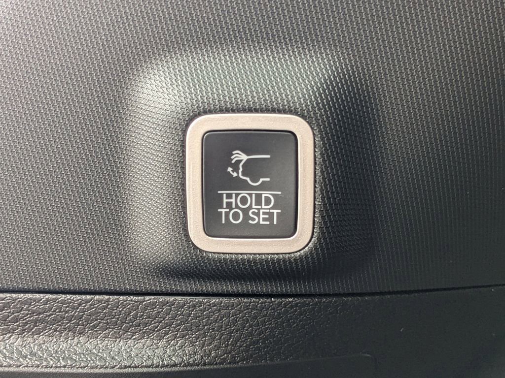 New 2026 Jeep Grand Cherokee Limited image 14