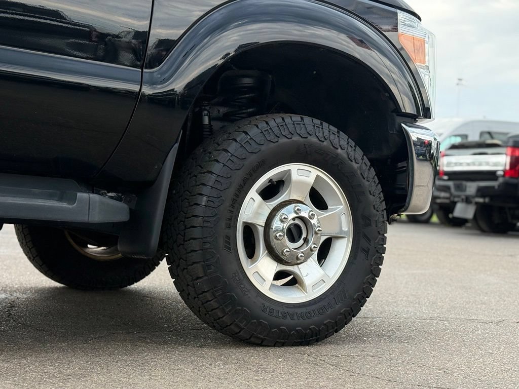 Used 2016 Ford F250 XLT w/ FX4 Off-Road Package AWD/4WD image 38