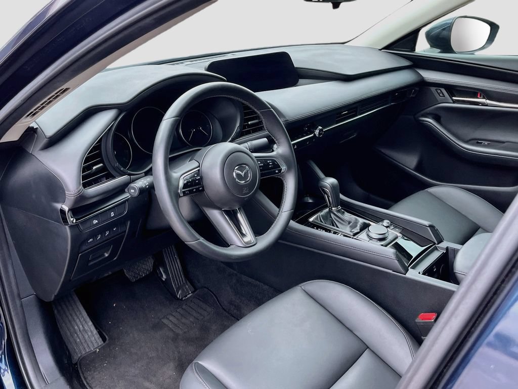 Used 2024 MAZDA MAZDA3 s FWD image 9