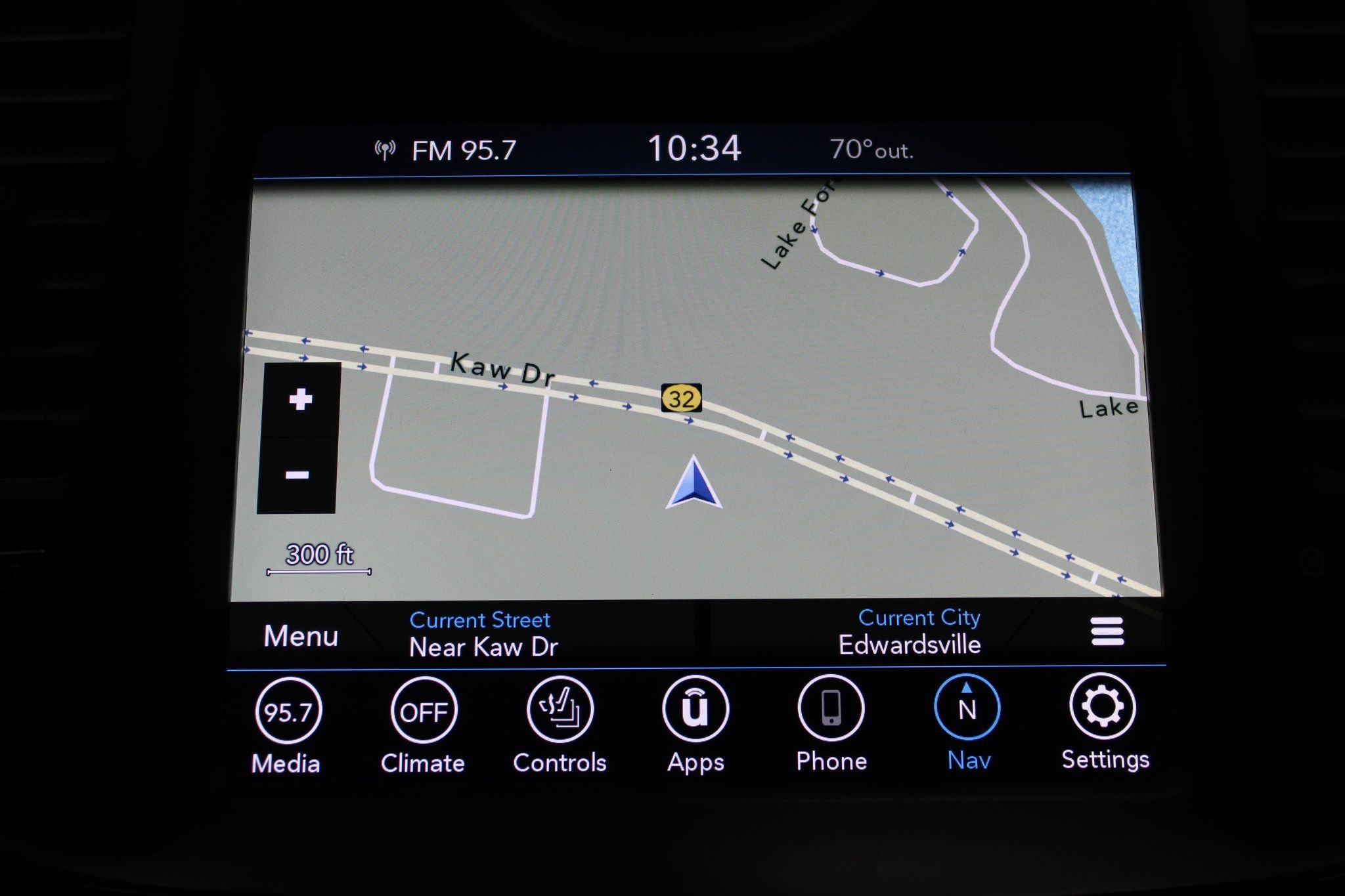 Used 2021 Chrysler 300 S image 35