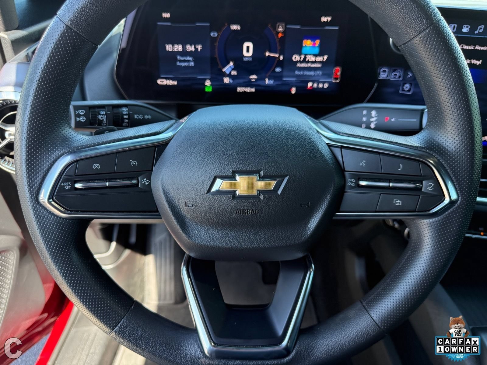 Certified 2025 Chevrolet Equinox EV LT FWD image 14