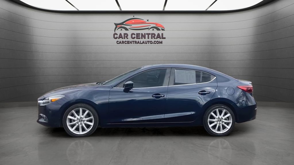 Used 2017 MAZDA MAZDA3 Grand Touring w/ Premium Equipment Package FWD image 2