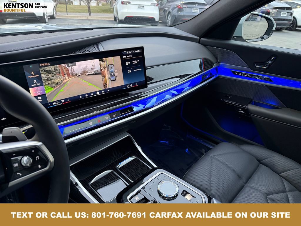 Used 2025 BMW 740i xDrive 740i xDrive image 22