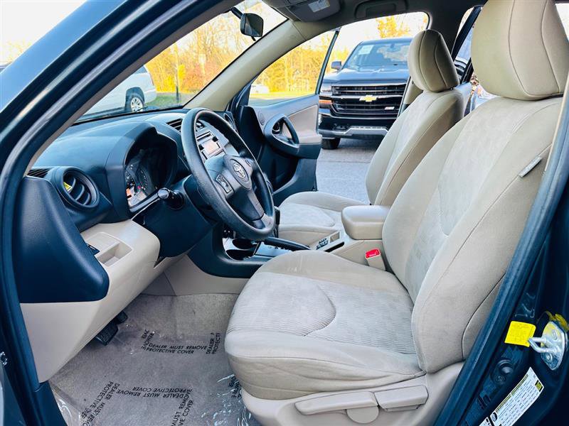 Used 2012 Toyota RAV4 4WD image 29