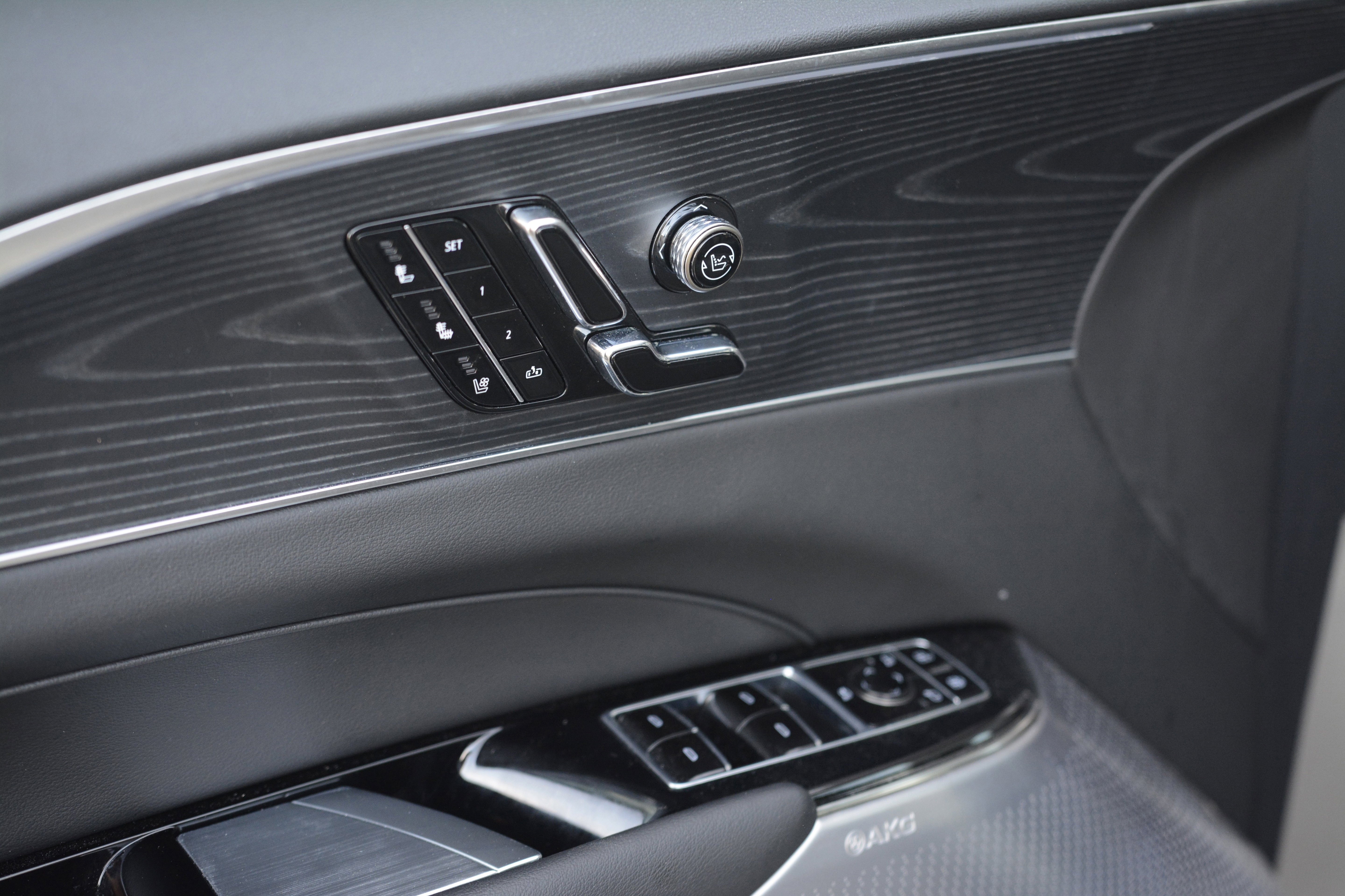 Used 2025 Cadillac Lyriq Sport w/ LPO, Floor Liner Package image 14