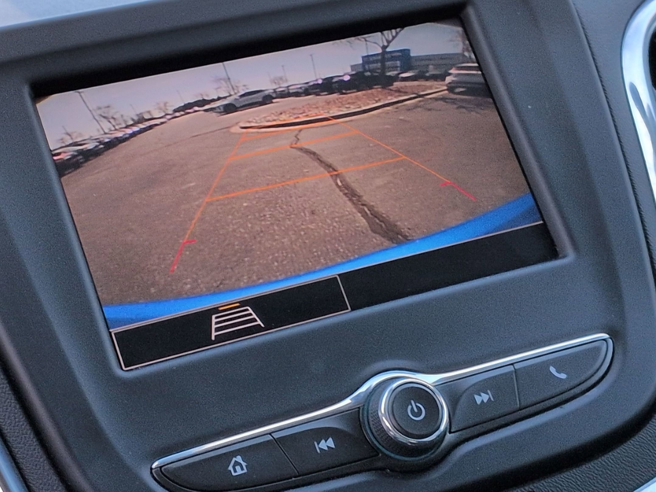 Certified 2024 Chevrolet Equinox LT w/ LPO, Floor Liner Package image 24