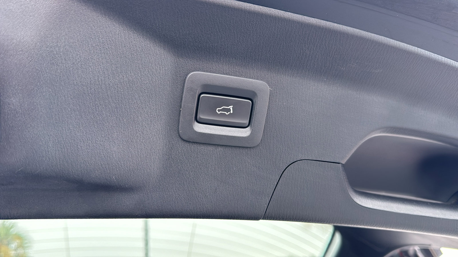 Certified 2022 MAZDA CX-9 Touring w/ Touring Premium Package image 21