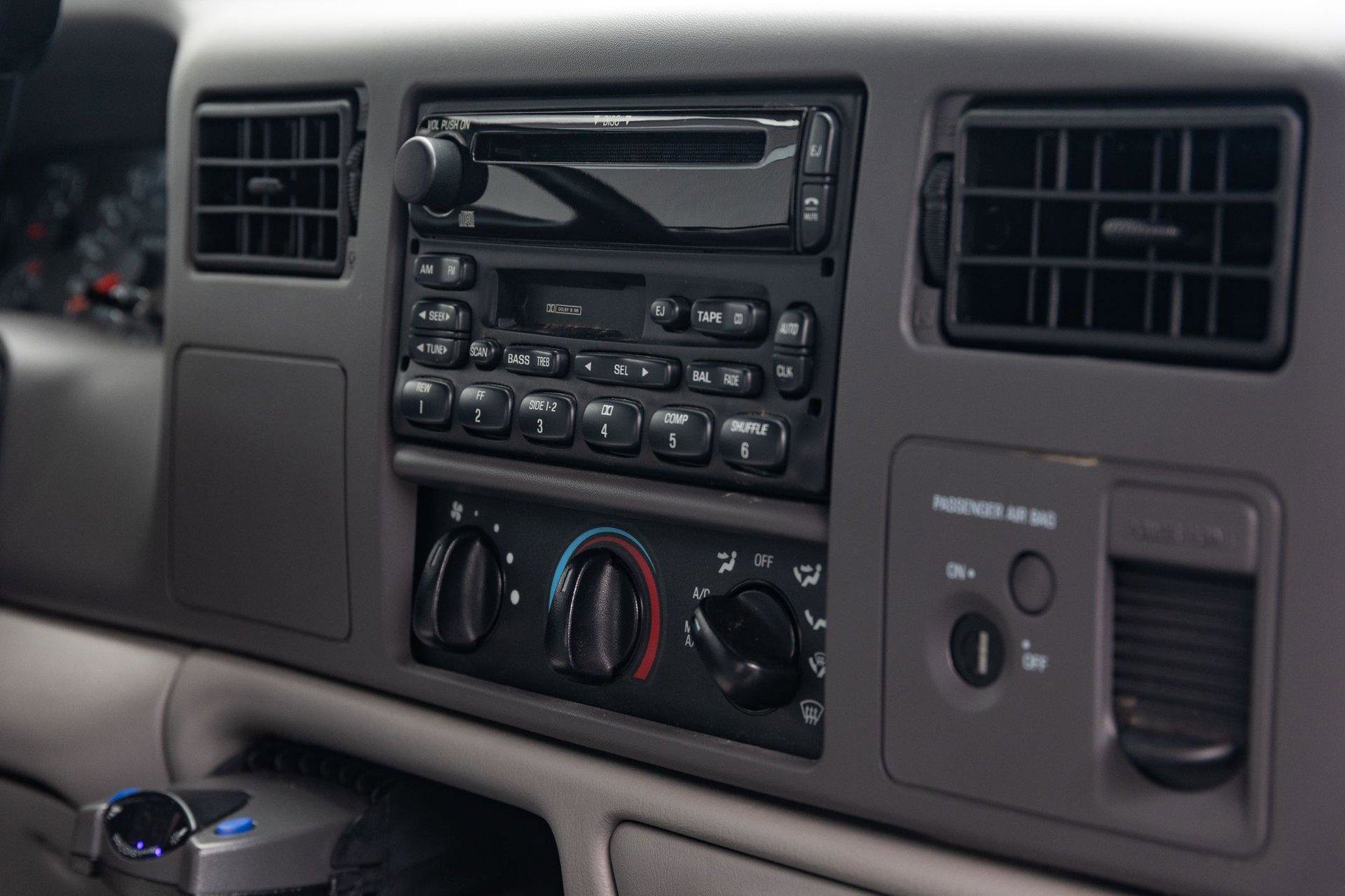 Used 1999 Ford F350 4x4 SuperCab Super Duty image 27