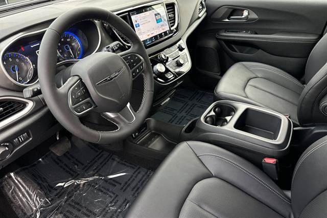 New 2026 Chrysler Voyager LX FWD image 6