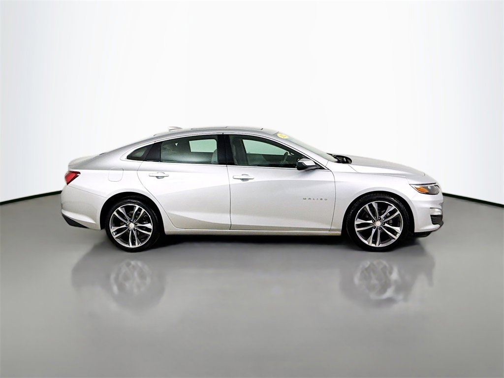 Used 2022 Chevrolet Malibu LT image 12