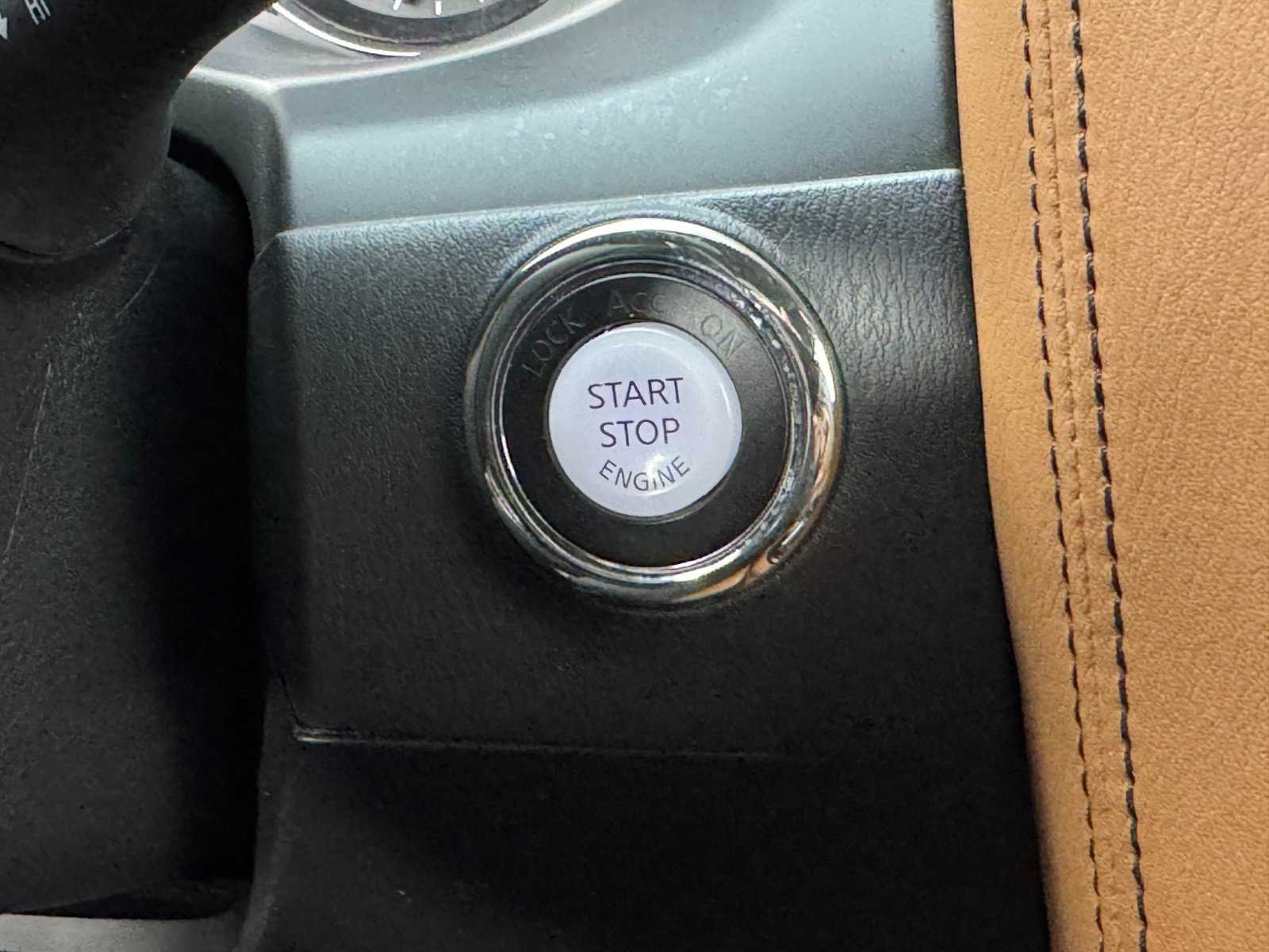 Used 2023 INFINITI QX80 Sensory w/ Cargo Package image 25