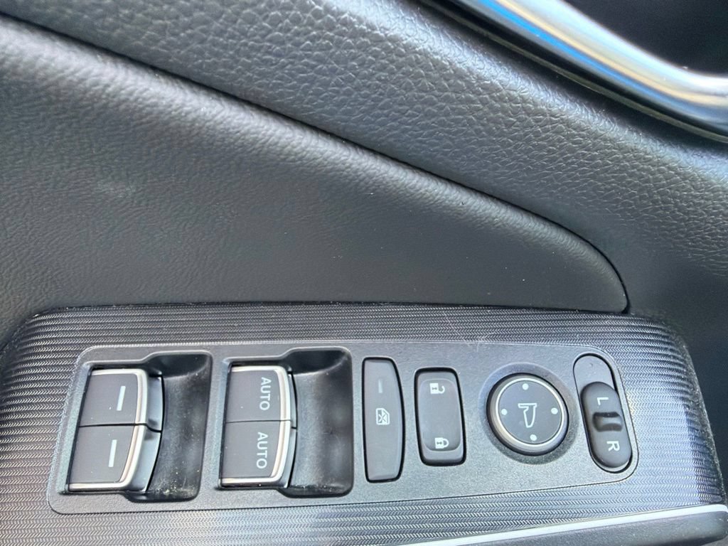Used 2025 Honda Civic Sport Touring image 11