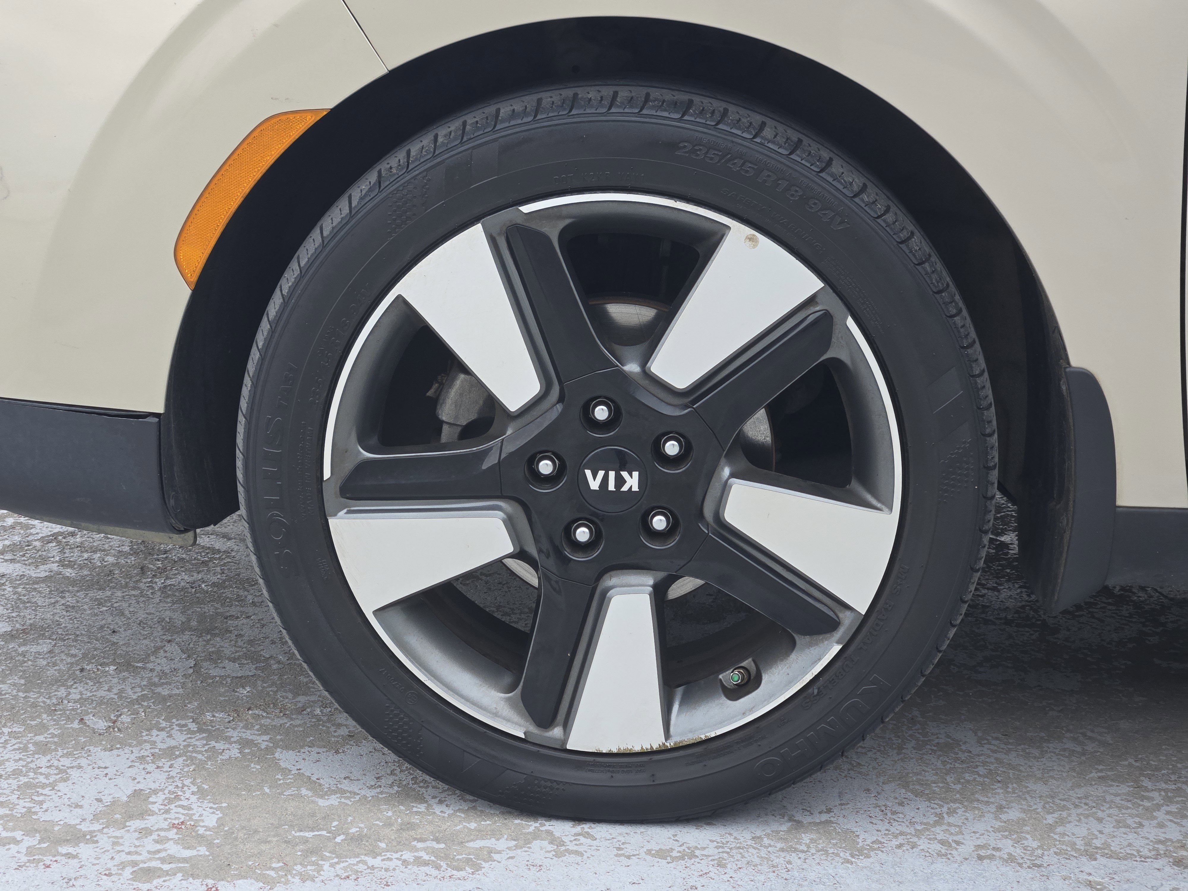 Used 2020 Kia Soul EX FWD image 15