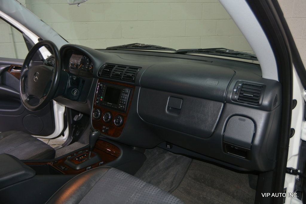 Used 2004 Mercedes-Benz ML 350 4MATIC image 12
