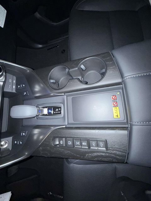 New 2026 Lexus LX 700h Luxury image 15