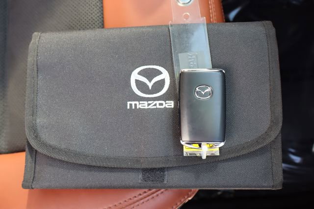 Used 2024 MAZDA CX-5 Carbon Edition image 50