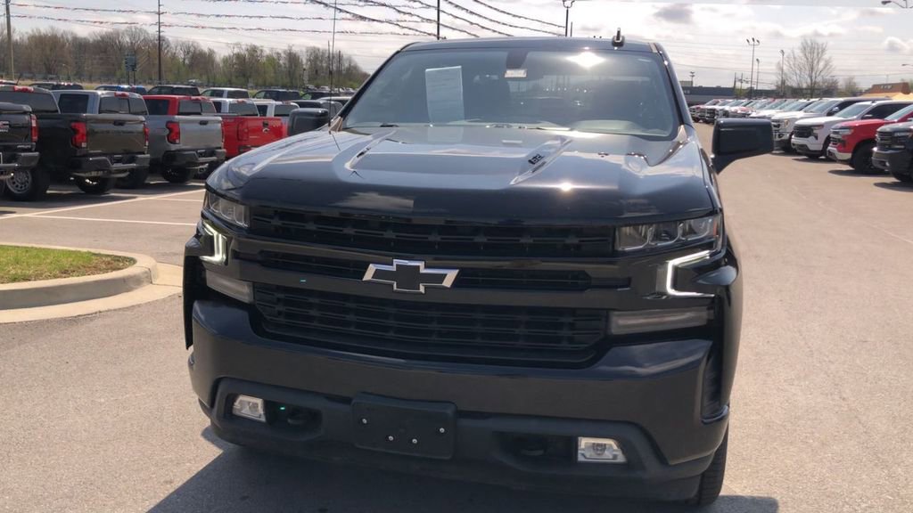 Used 2021 Chevrolet Silverado 1500 RST w/ Bed Protection Package AWD/4WD image 2
