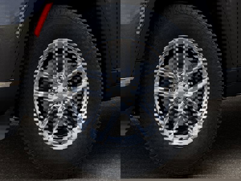 New 2025 Jeep Grand Cherokee L Laredo w/ Luxury Tech Group I image 44