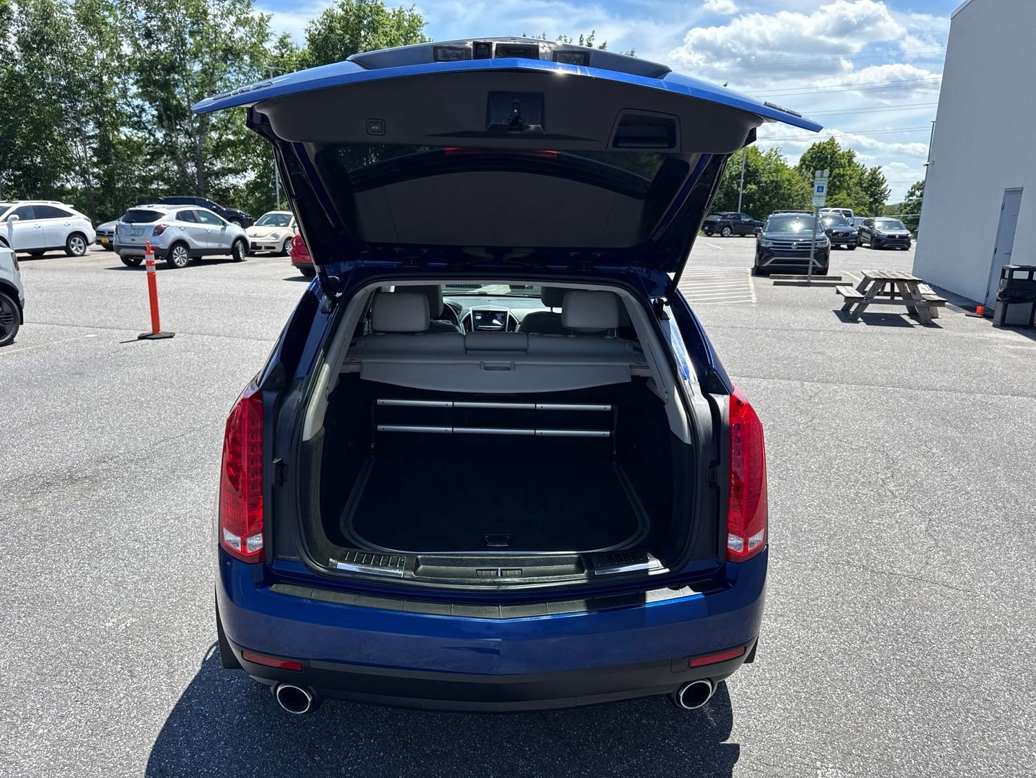 Used 2013 Cadillac SRX Performance FWD image 10