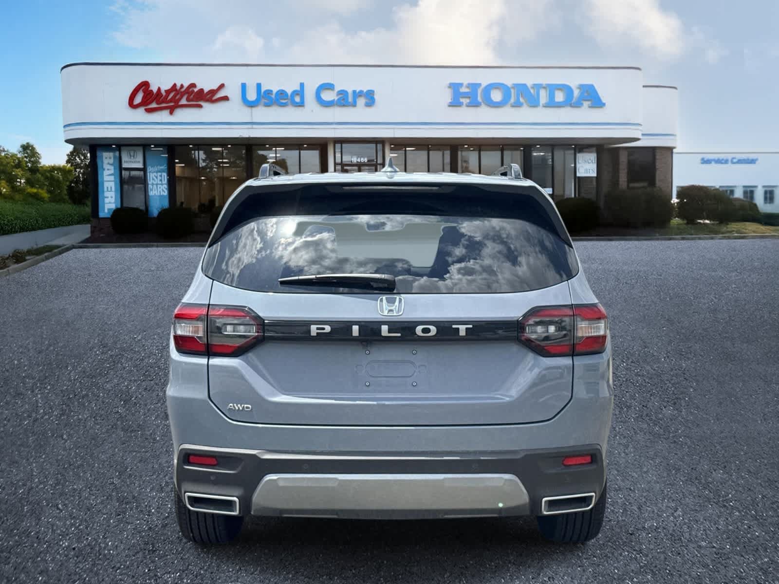 Used 2026 Honda Pilot EX-L image 4