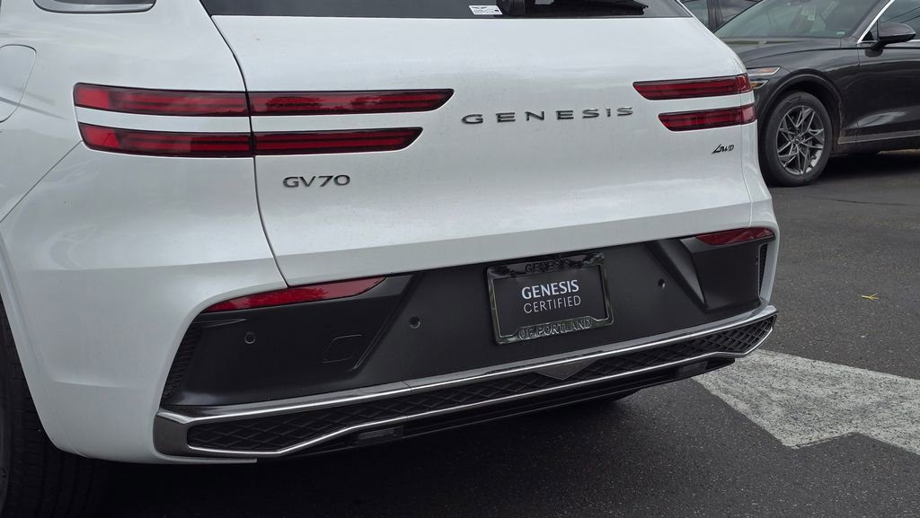 Used 2026 Genesis GV70 2.5T Select AWD/4WD image 13
