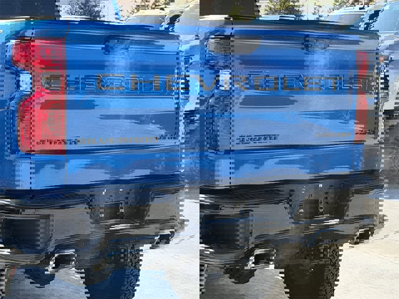 Certified 2024 Chevrolet Silverado 1500 Custom Trail Boss w/ LPO, Dark Essentials Package image 7