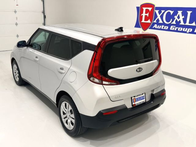 Used 2020 Kia Soul LX FWD image 5