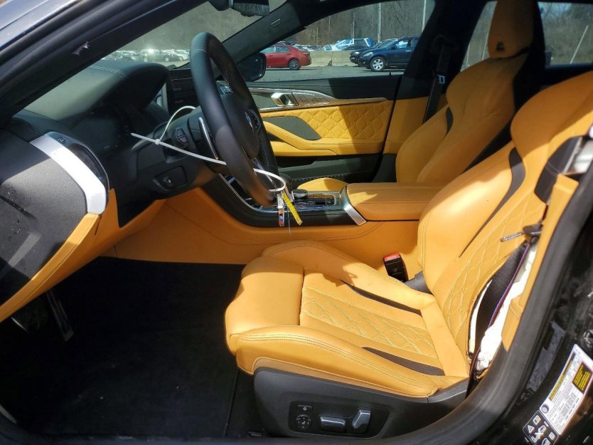 Used 2025 BMW M8 Competition image 6
