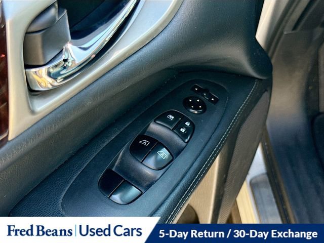 Used 2013 Nissan Pathfinder Platinum image 20