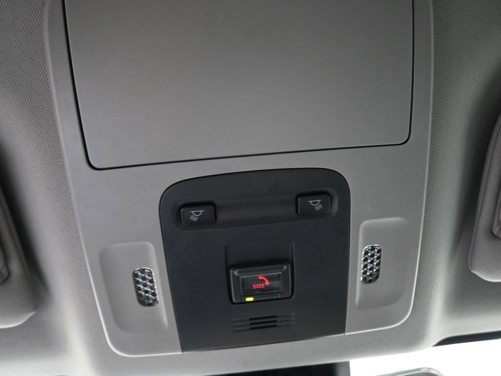 Used 2023 Toyota Camry SE image 15