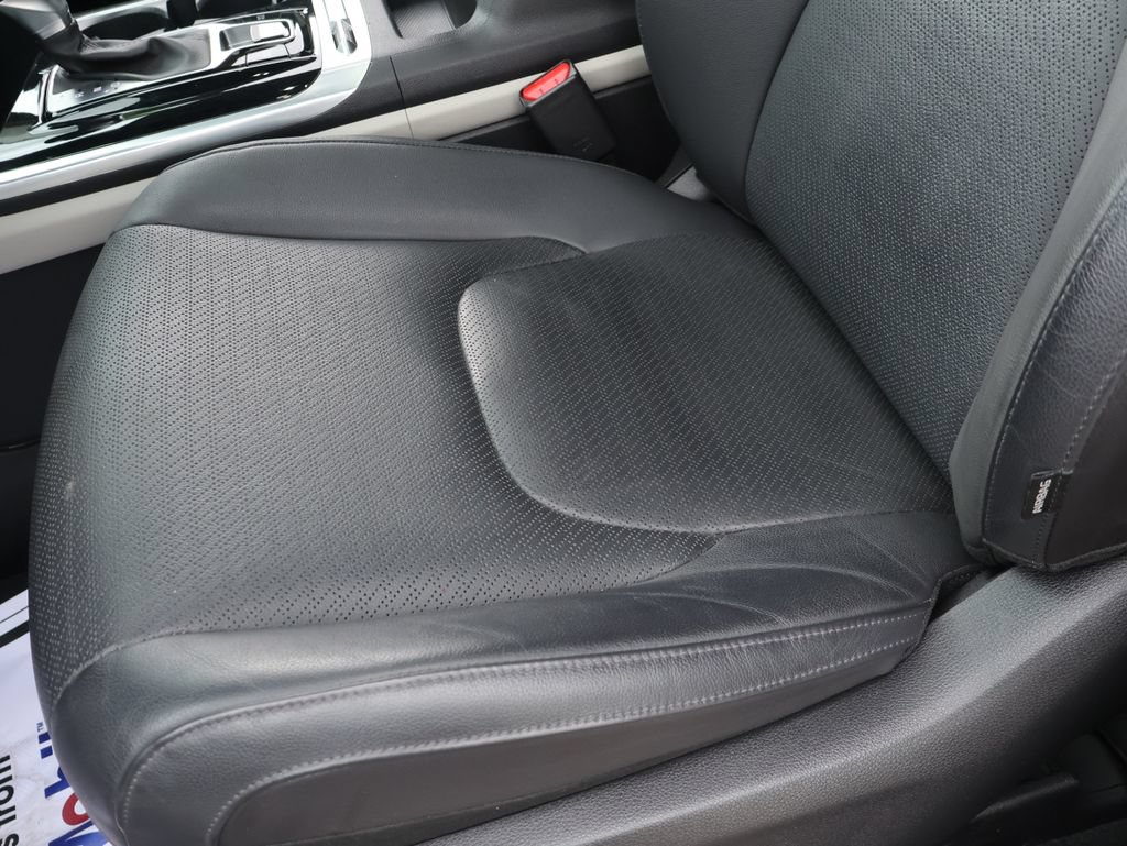 Certified 2024 Kia Carnival SX Prestige FWD image 20