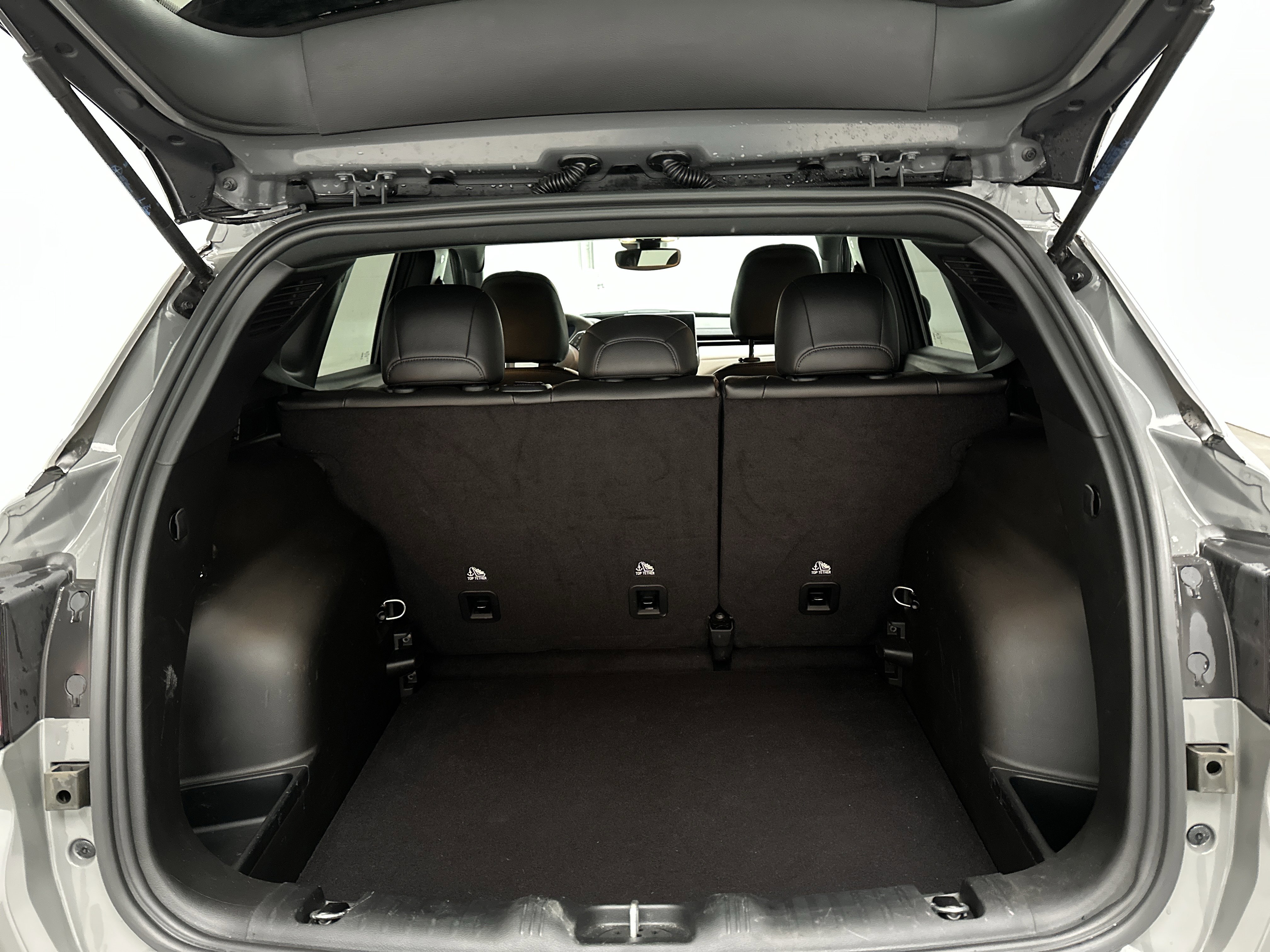 Used 2024 Jeep Compass Limited image 15