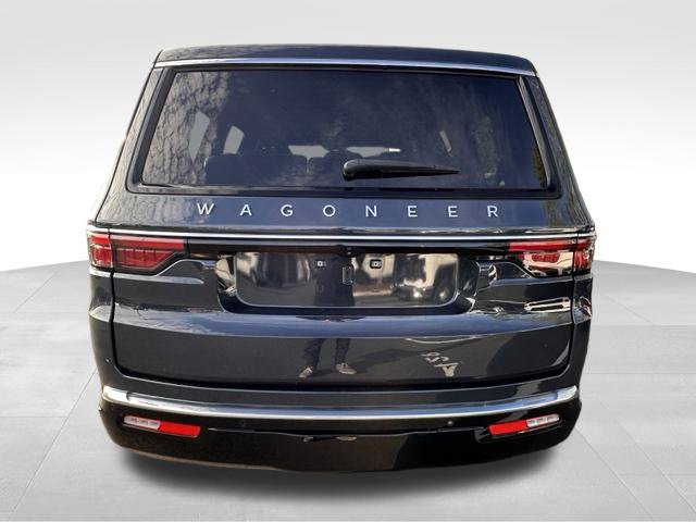 Used 2024 Jeep Wagoneer 4WD w/ Premium Group I image 6