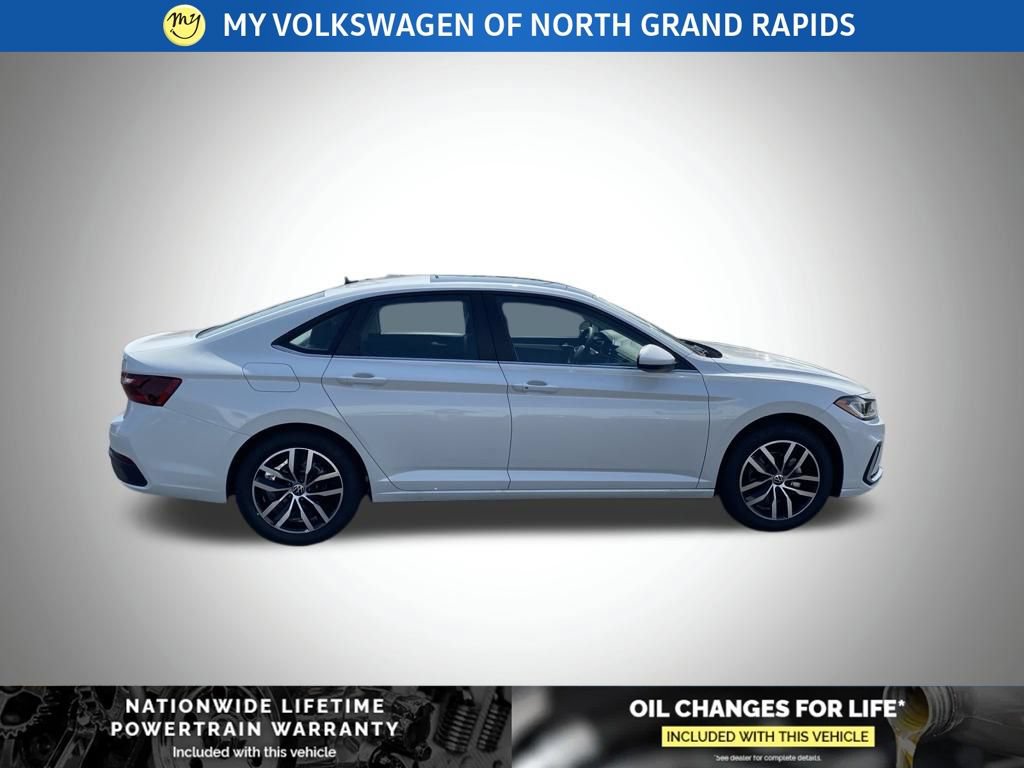 New 2026 Volkswagen Jetta SE FWD image 21