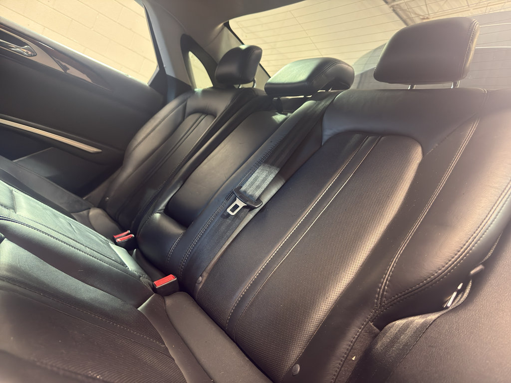 Used 2015 Lincoln MKZ w/ Equipment Group 102A Reserve FWD image 32