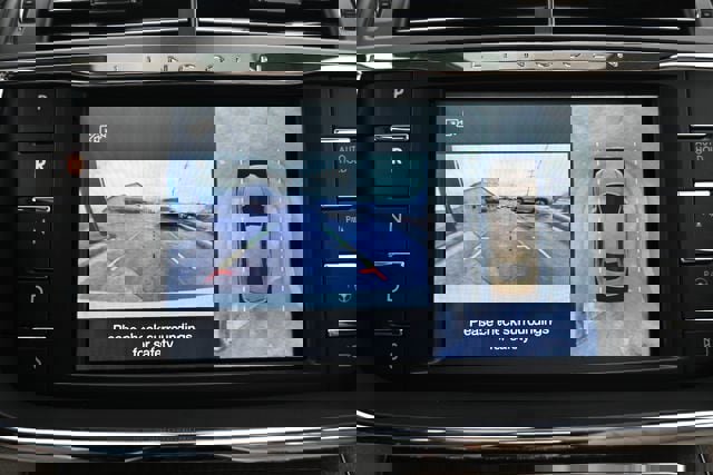 Used 2017 Lincoln Continental Reserve w/ Technology Package image 43