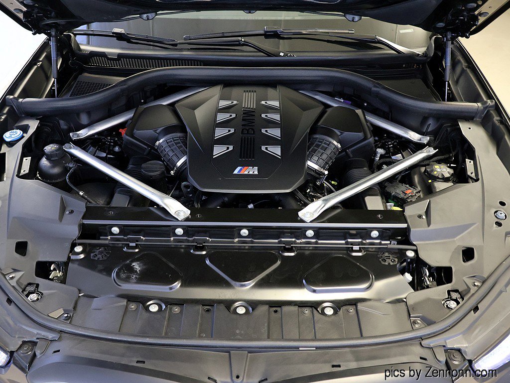 Certified 2025 BMW X5 M60i w/ Climate Comfort Package image 40