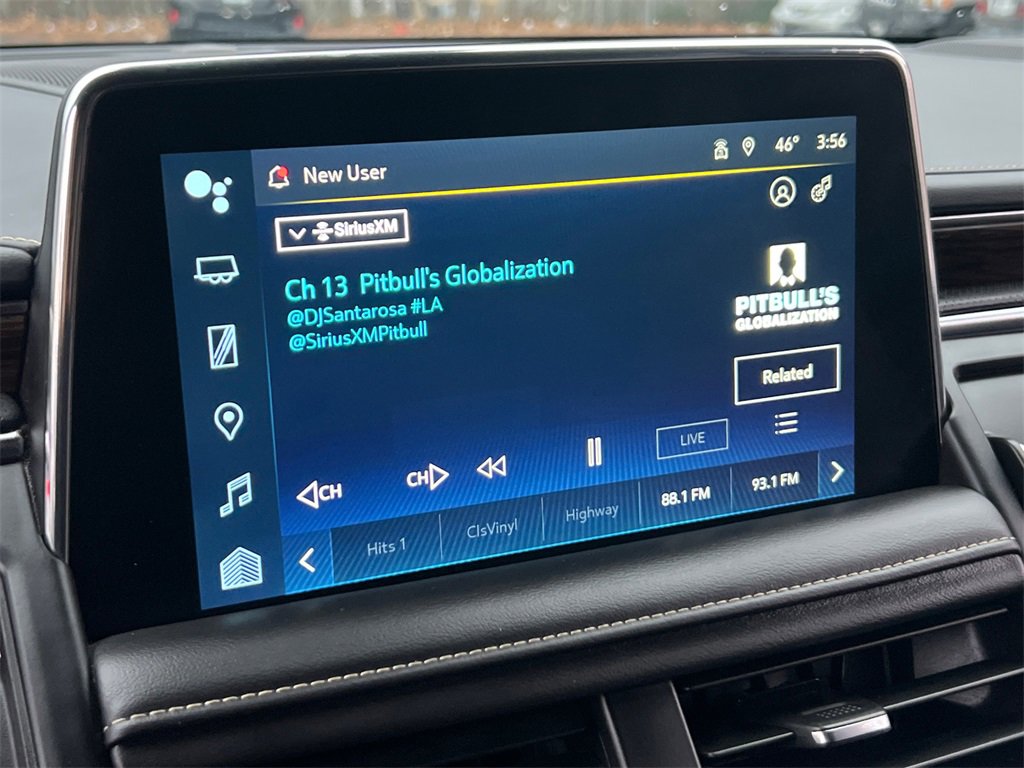 Used 2023 Chevrolet Suburban Premier image 21