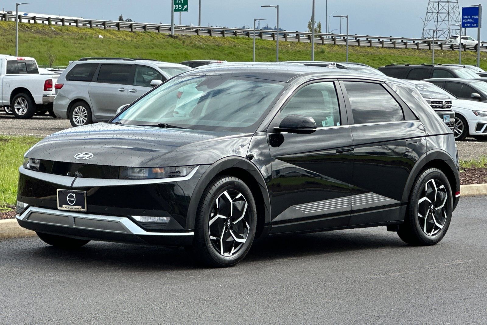 Used 2024 Hyundai Ioniq 5 SEL image 7