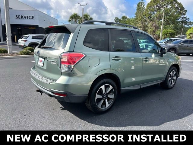 Used 2017 Subaru Forester 2.5i Premium AWD/4WD image 6