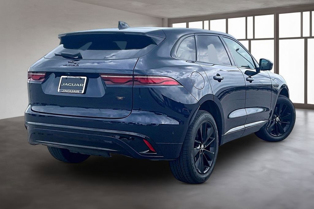 Used 2026 Jaguar F-PACE R-Dynamic S image 2