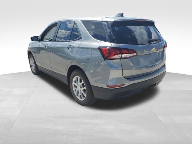 Used 2024 Chevrolet Equinox LS AWD/4WD image 6
